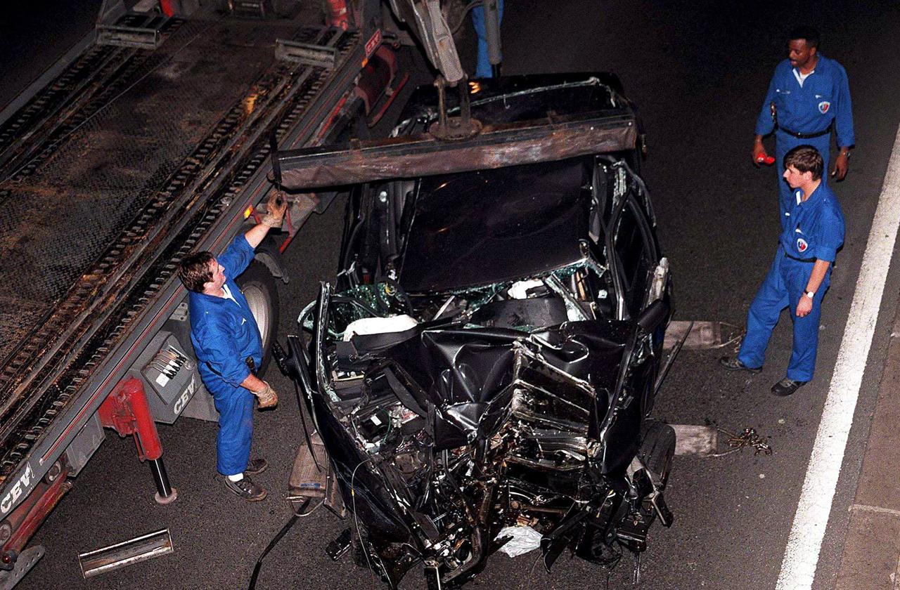 Princess Diana Crash Scene Photos Exposed On 22-Year Death Anniversary