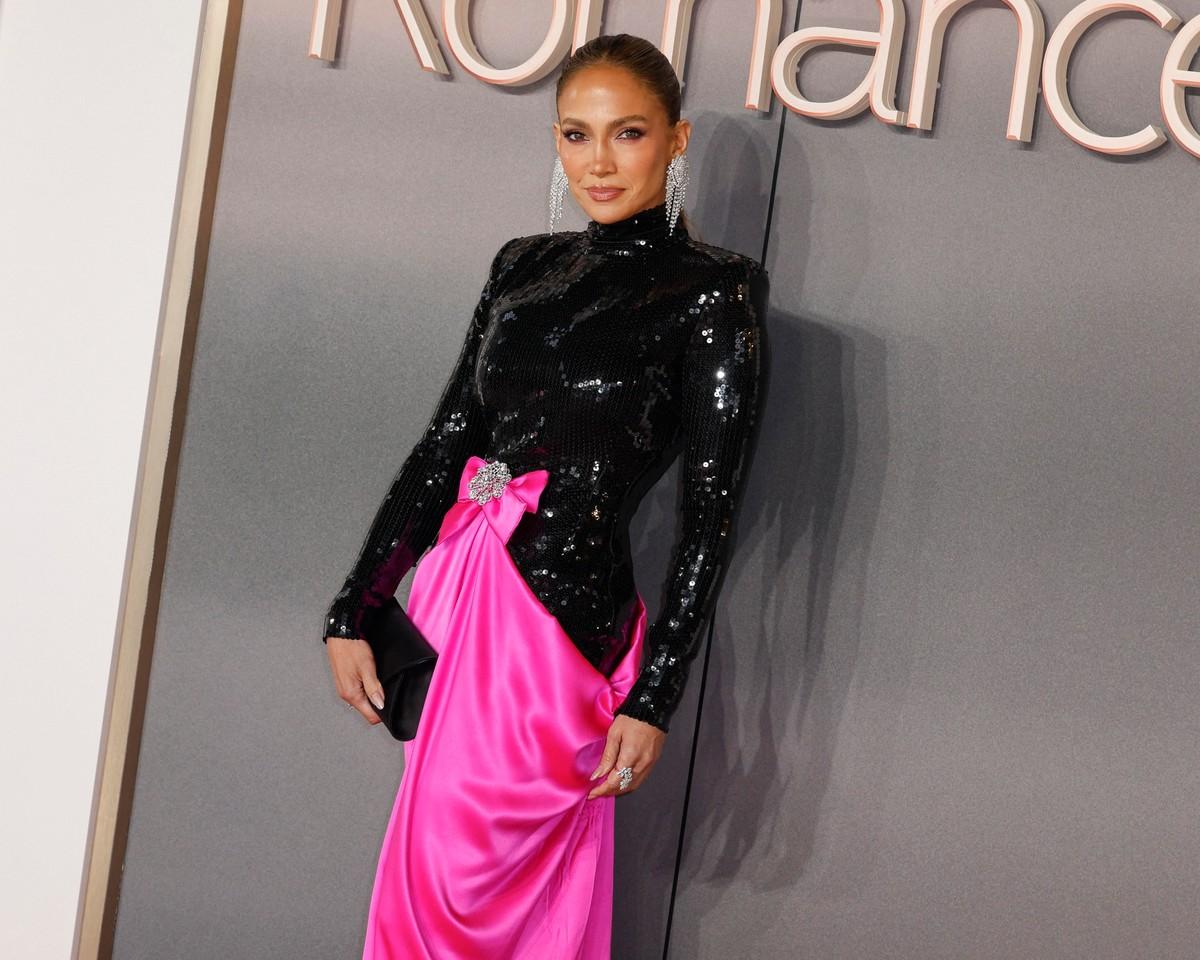 Jennifer Lopez reportedly requested a Wimbledon seat beside Marvel star Tom Hiddleston.