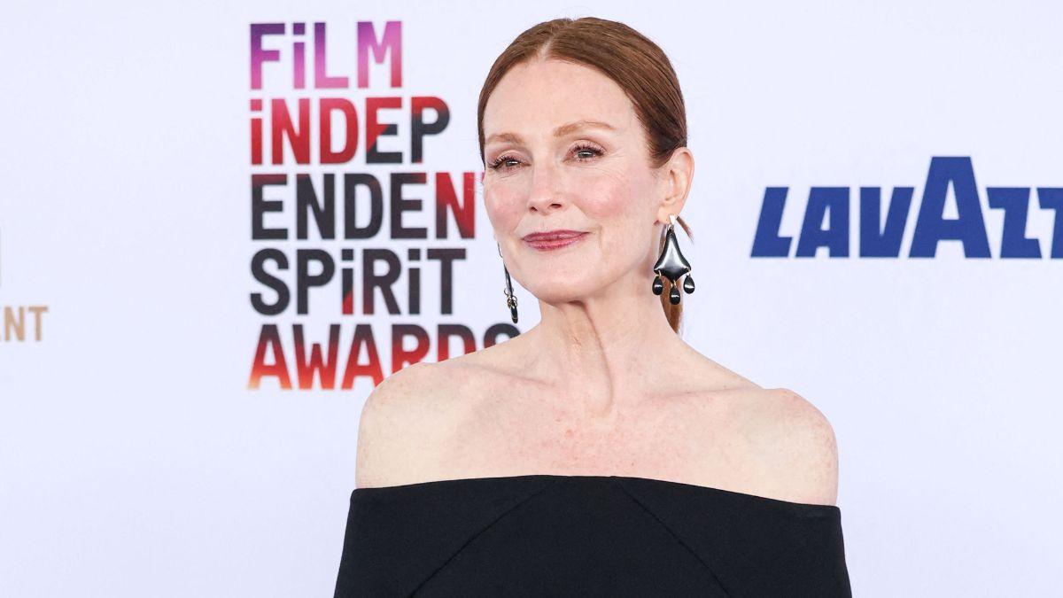 Some fans came to Julianne Moore's defense and said they respected her decision.