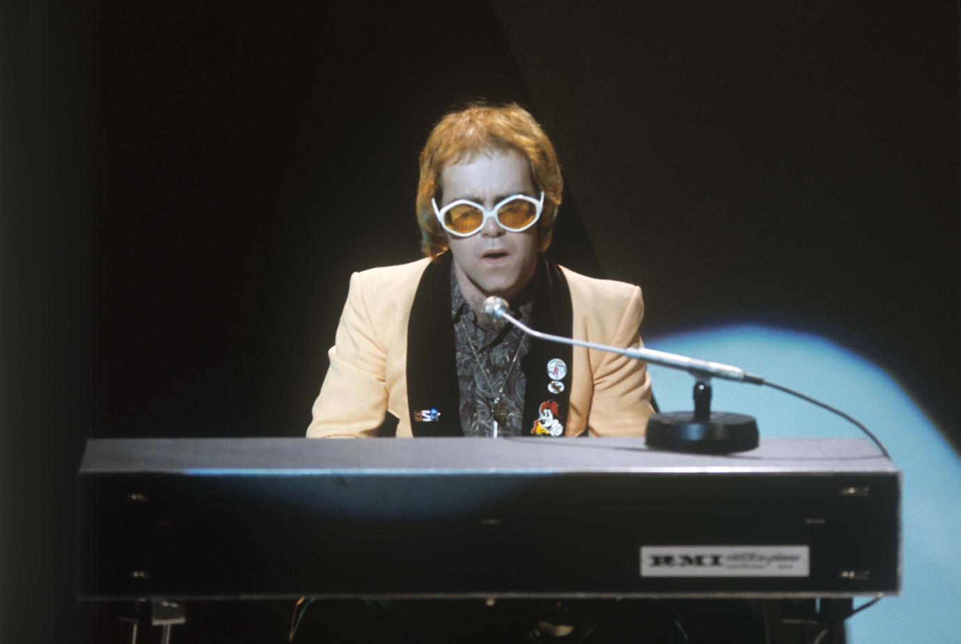 Elton John Tells All On Cocaine Addiction & Wild Sex In Shocking New Memoir