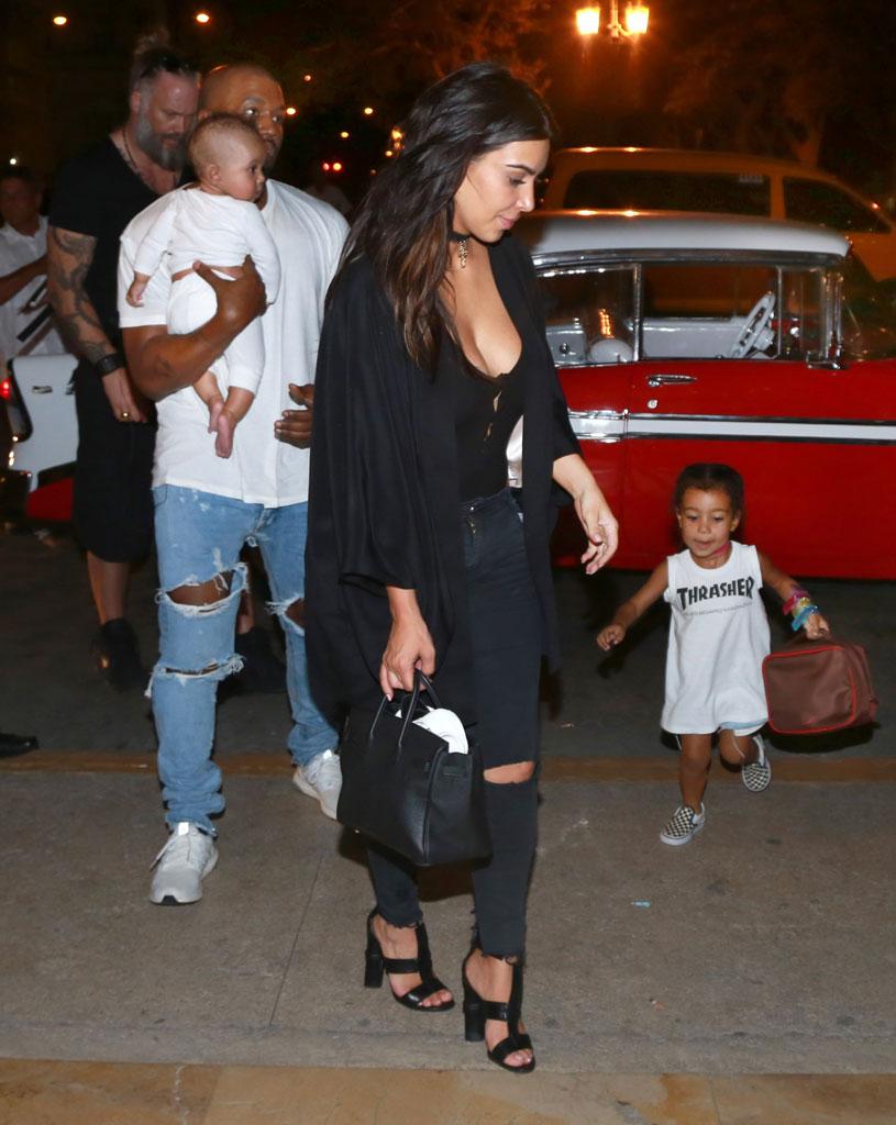 //Kim Kardashian Kanye Divorce Kids Saint North West