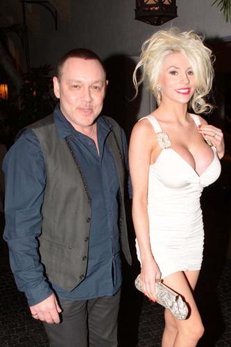 Courtney Stodden S Dress Barely Contains Her In West Hollywood