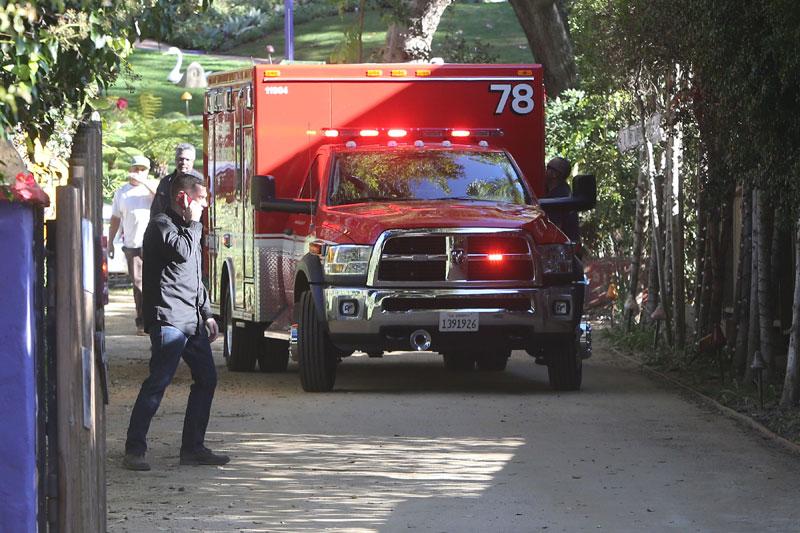 Debbie Reynolds Dead Ambulance Last Photo