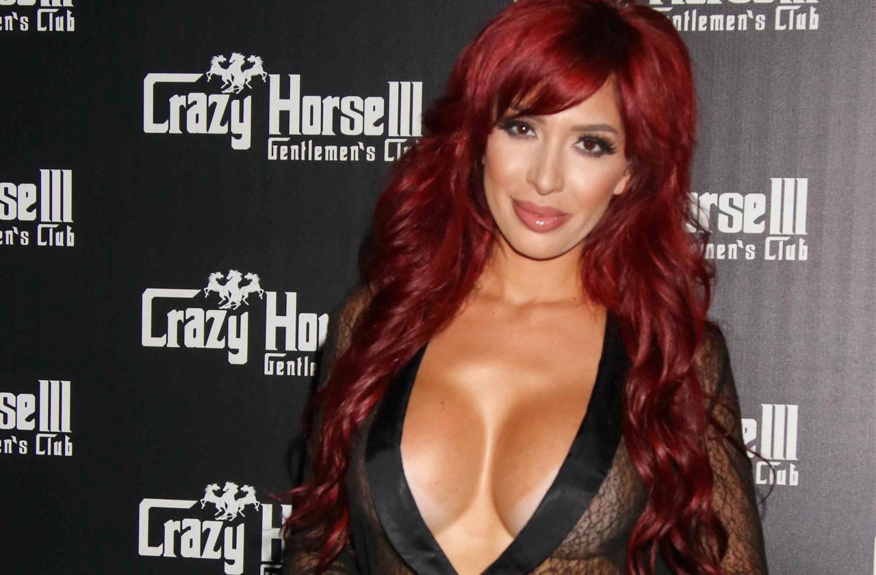 Farrah Abraham Sizzles Bikini While Getting Cozy With Personal Trainer 'Teen  Mom OG