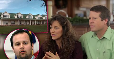Jim Bob & Michelle Duggar’s Home Raided By Homeland Security