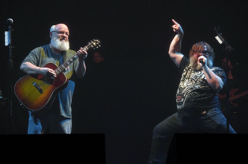 Jack Black Looks Unrecognizable With Huge Beard, Weight Gain During Las