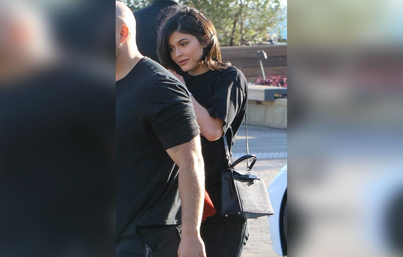 Kylie Jenner Baby Daddy Travis Scott Finally Out Together