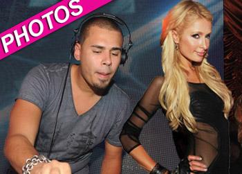 //paris hilton afroja