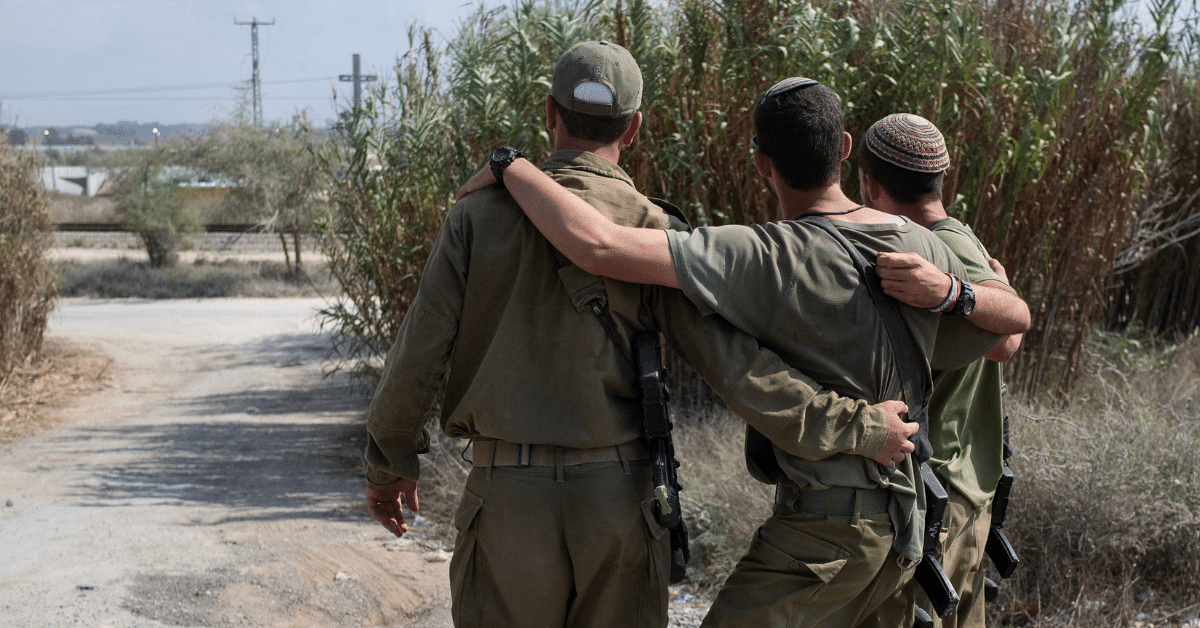 Taylor Swift's Security Guard Joins Israeli Defense Force Reserve Unit