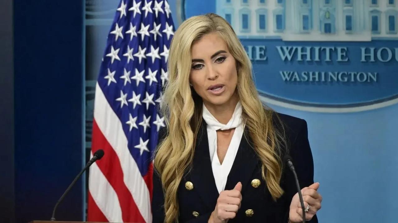 Zacharia's first press conference was criticized.