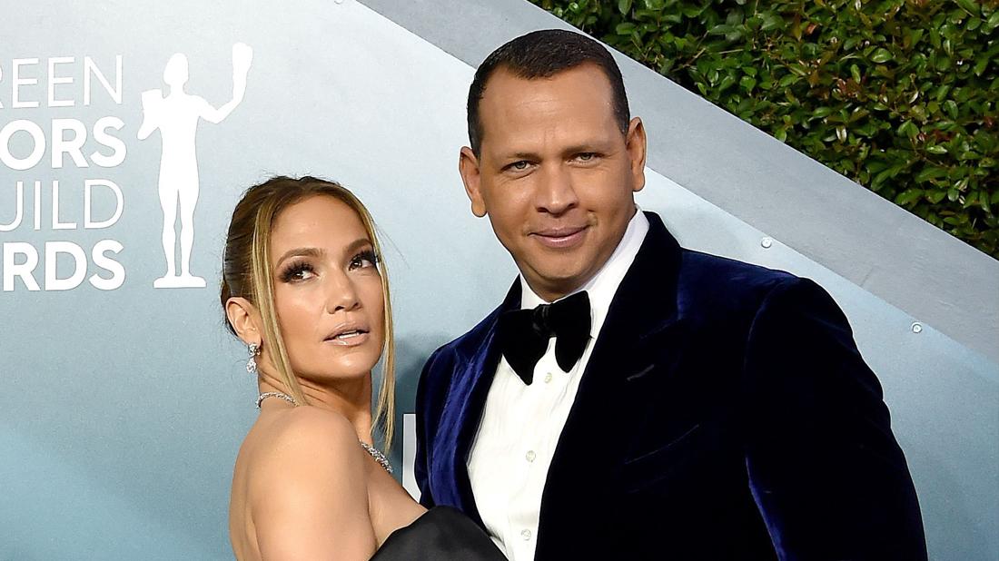 Jennifer Lopez Serenades Alex Rodriguez for His Birthday in Miami