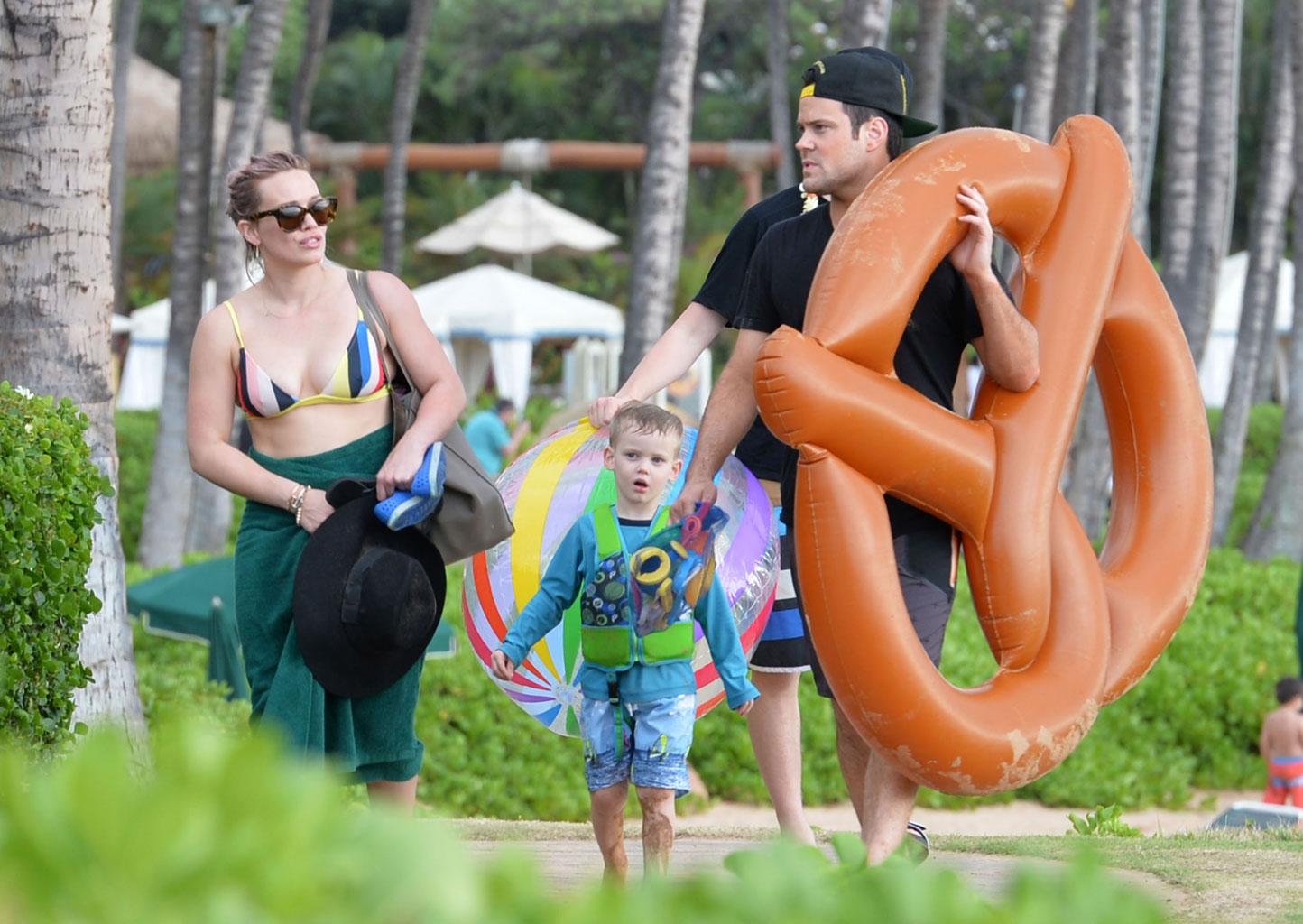 Hilary Duff Mike Comrie Divorce Hawaii Vacation