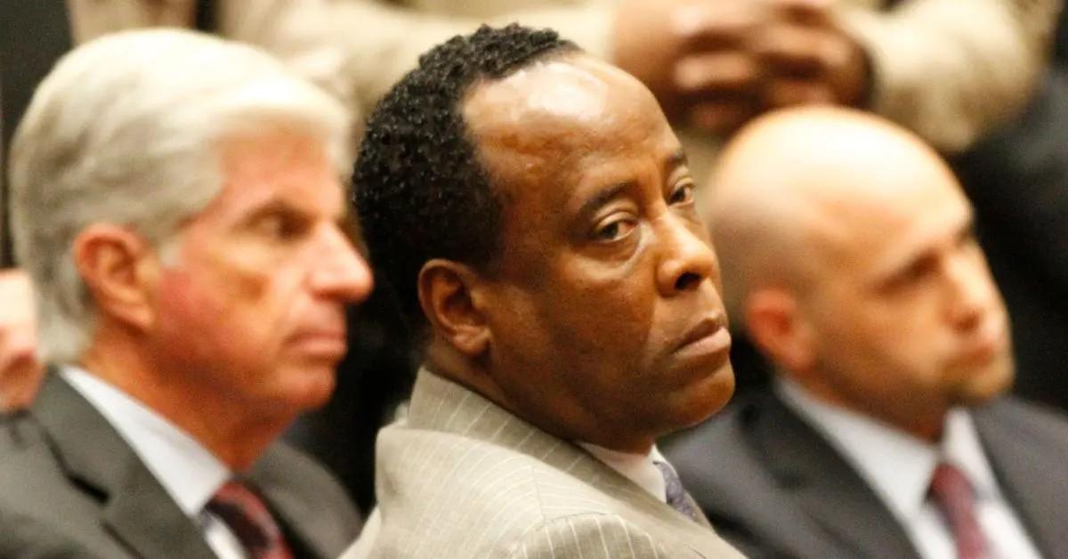 Conrad Murray gave Michael Jackson a fatal dose of propofol. 