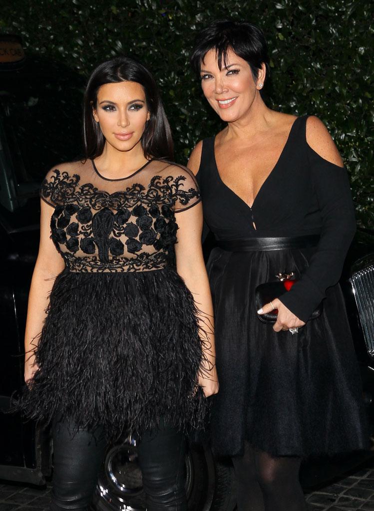 Kardashian Feud Kris Jenner Kim Khloe Christmas Card