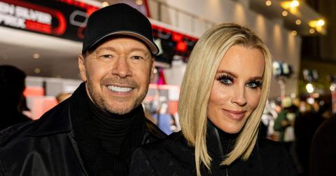 Photo of Jenny McCarthy and Donnie Wahlberg