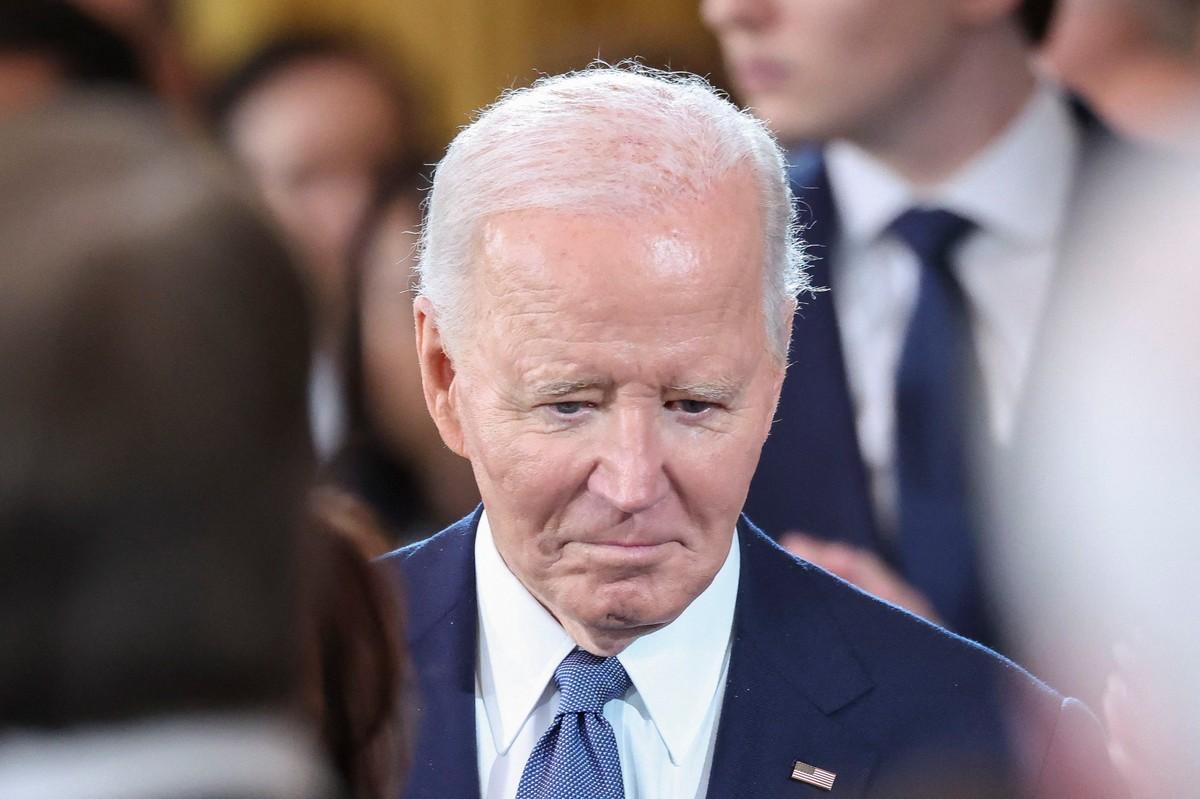 Presidential historian Leon Wagener said Joe's visits to his son's drug den created a national security risk.