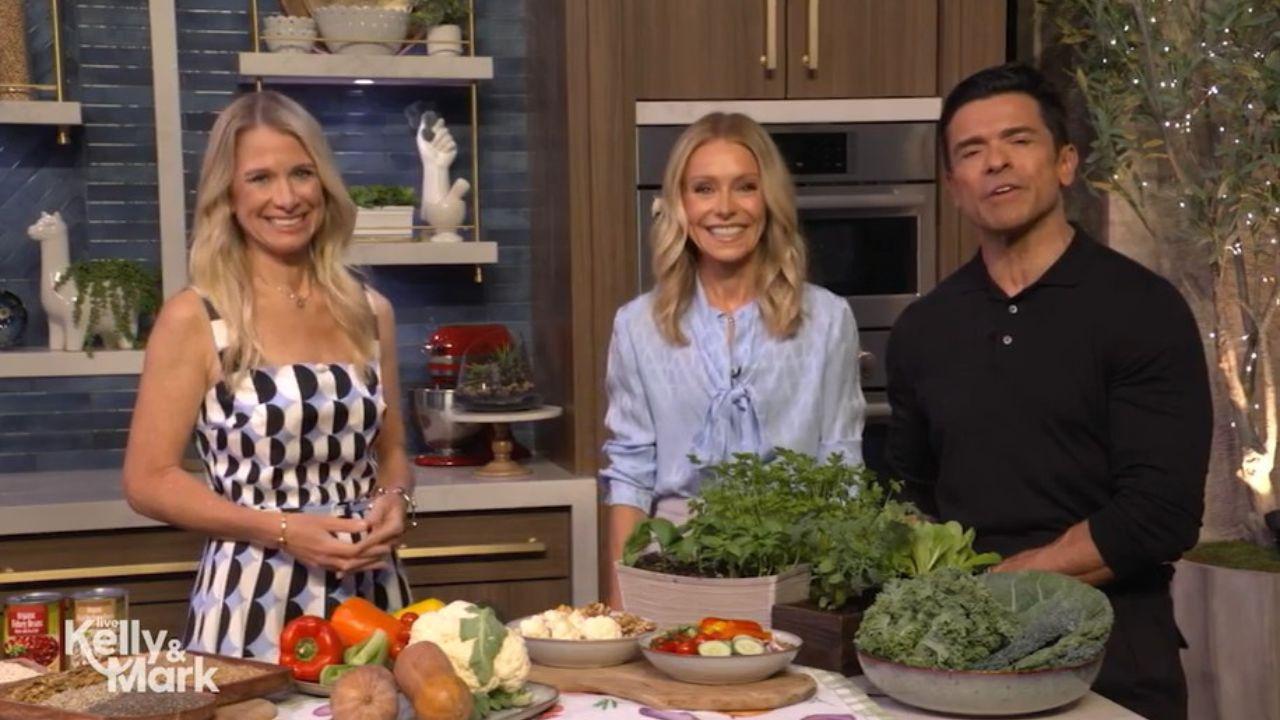 Kelly Ripa said she took 'three leaves' of basil from a garden.