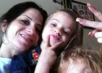 //mother daughter murdered closet_