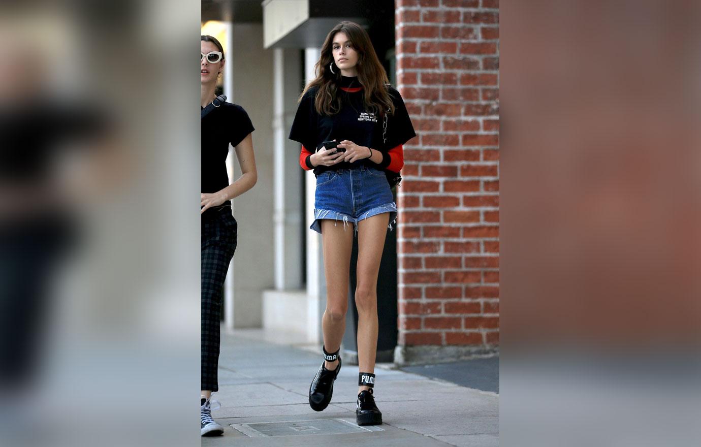 Kaia Gerber Worries Fans With Scary Skinny Legs In Tiny Shorts 8524