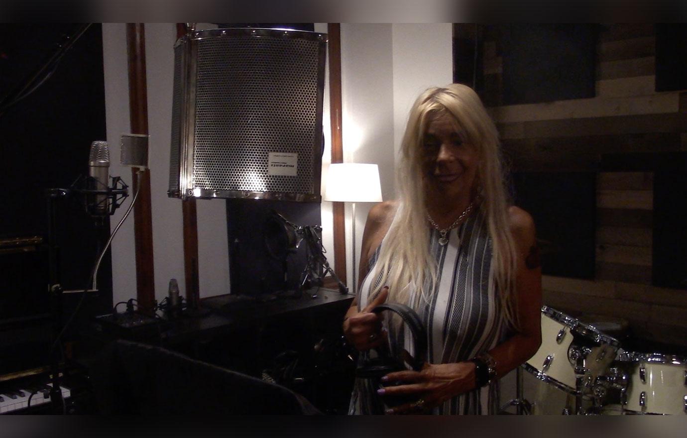 Tan Mom Patricia Krentcil Returns To Sing Recording Session