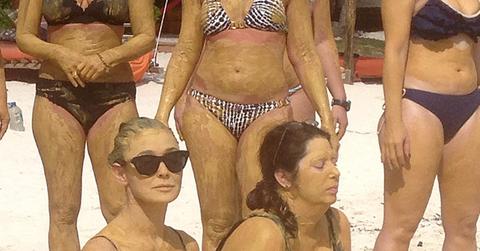 //moore demi vacation cr excl