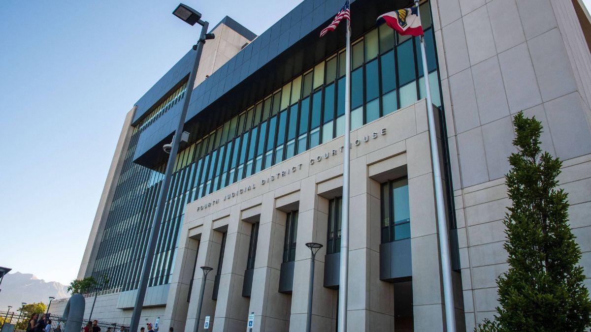 A photo of the courthouse