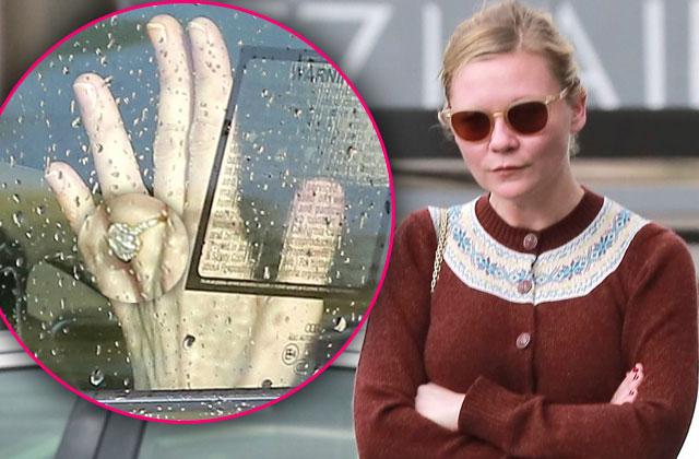 Kirsten Dunst First Glimpse Engagement Ring Jess Plemons