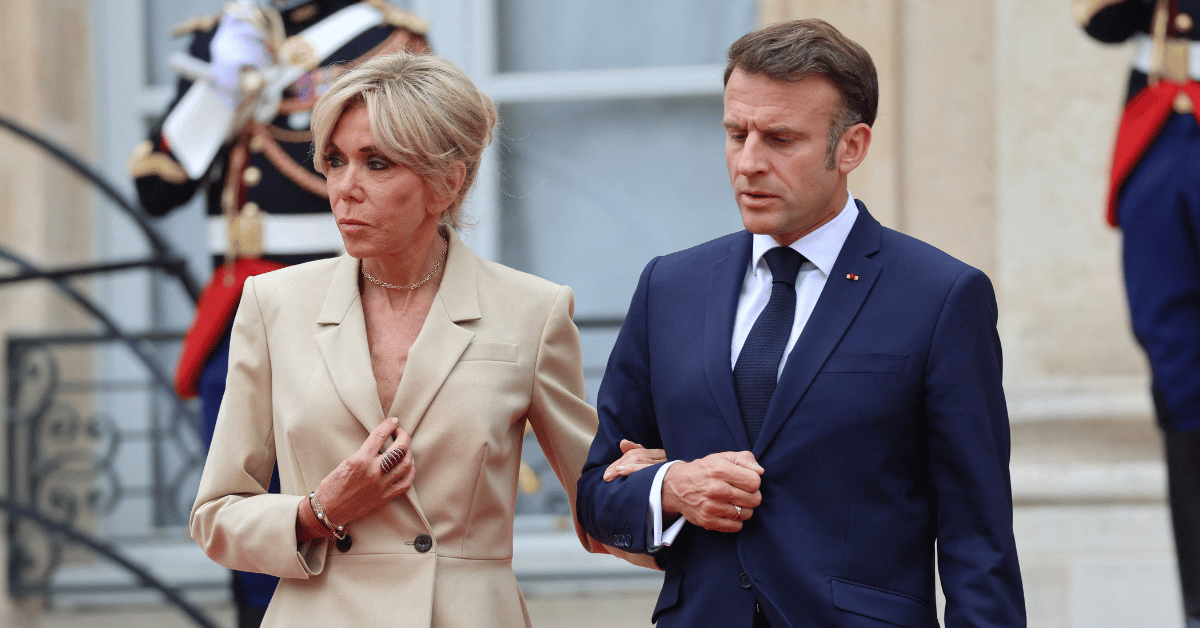 Photo of Emmanuel and Brigitte Macron