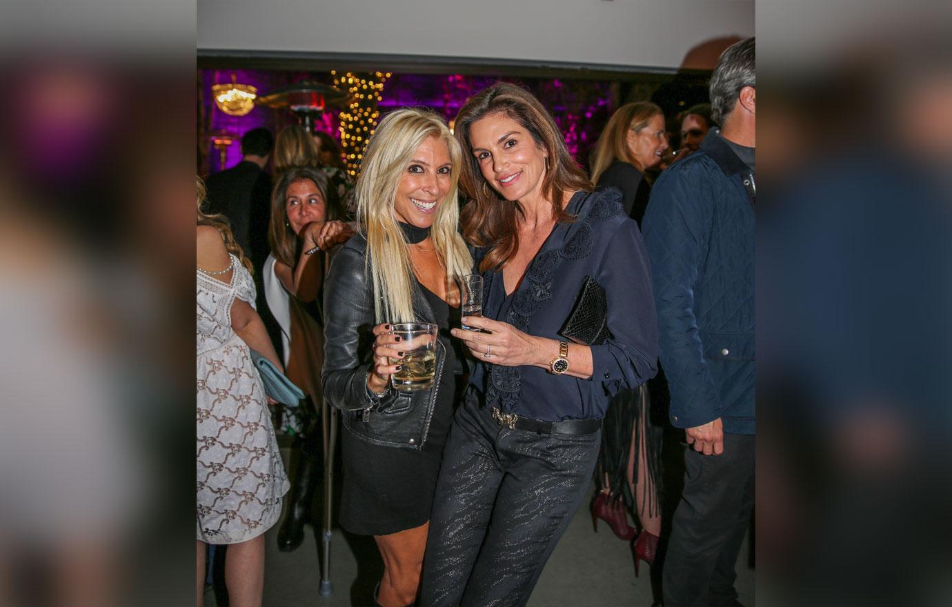 //Rachel Zalis and Cindy Crawford