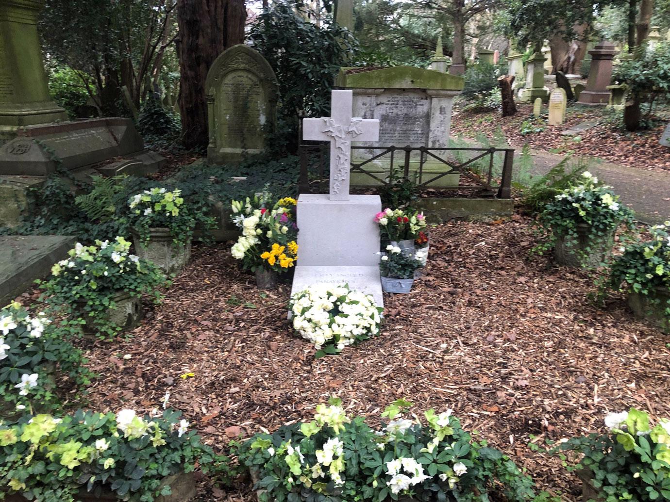 Michael’s Family Refuses To Give Him Headstone For Fear Of Stalkers