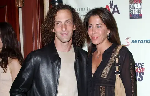 kenny g ex wife demands million home jeff bezos protective order