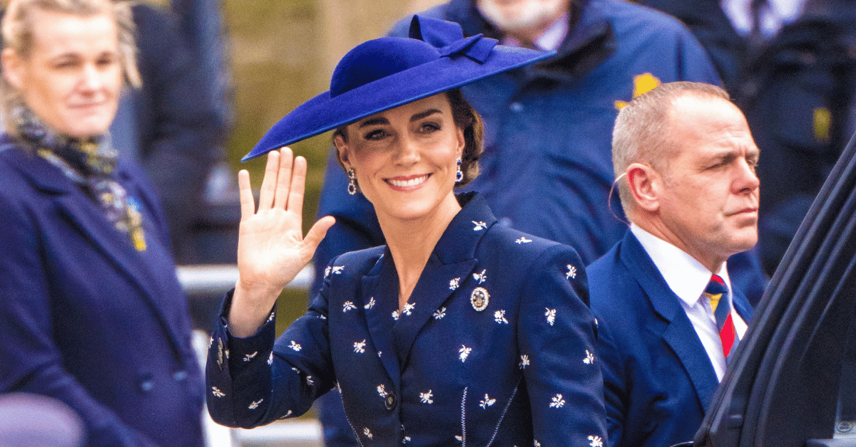 kate middleton seen for first time since photoshop incident