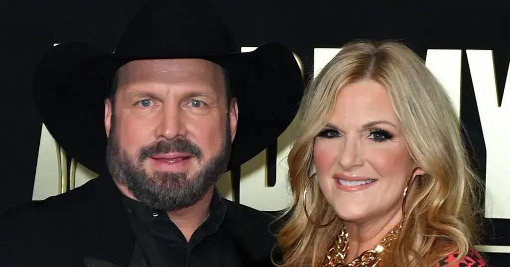 garth brooks accused rape sexual assault makeup artist new lawsuit