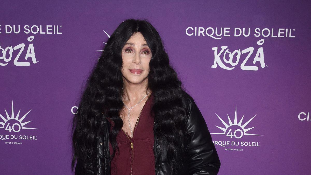 Cher has revealed her best and worst showbiz moments, including hotel boot that changed her life.
