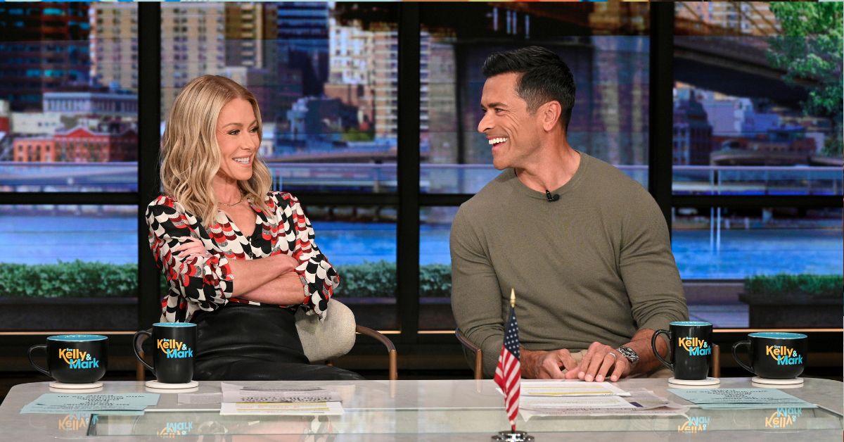 Photo of Kelly Ripa and Mark Consuelos