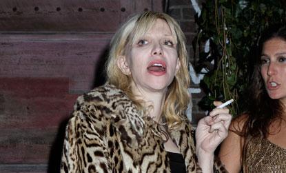 //courtney love fingernails