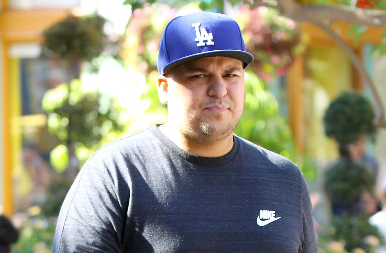 Fears For Rob — Kardashians Worried About His Bizarre Behavior!