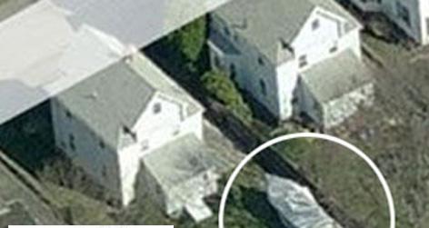//dzhokhar tsarnaev surrounded square