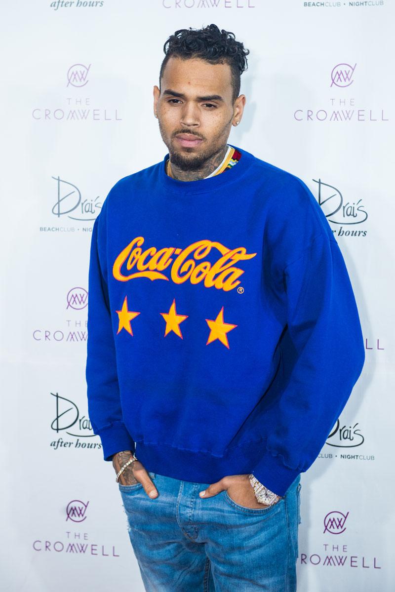 //Chris Brown Celebrates Birthday a