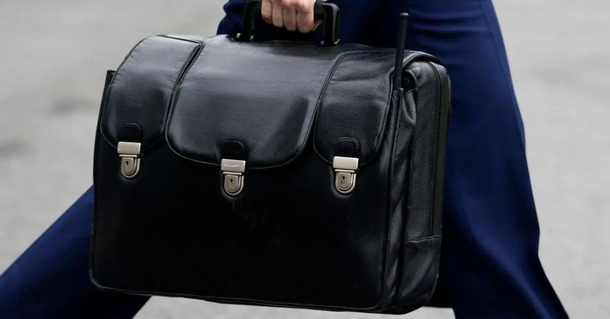 Putin Flaunts Two 'Nuclear Football' Briefcases as Tensions Simmer