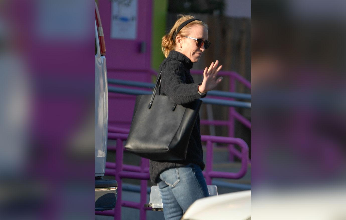 Felicity Huffman Starts Community Service After Prison Release