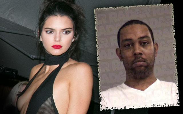 //kendall jenner boyfriend dangelo russell family drug secret