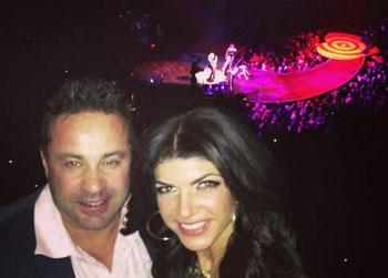 Teresa and 'Honey' Joe Giudice Have Date Night at Pink Concert