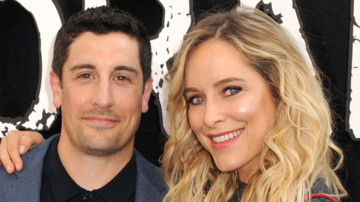 picture of Jason Biggs and Jenny Mollen