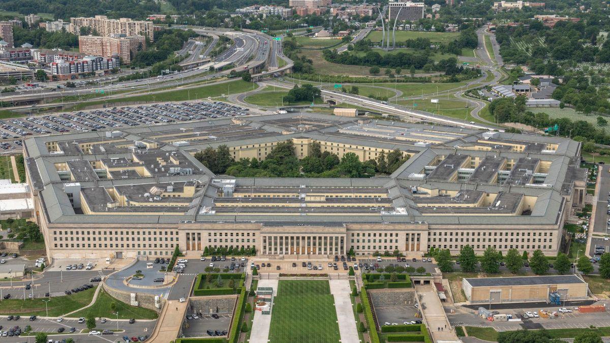 pentagon files ufo dogfights alien invasion fears