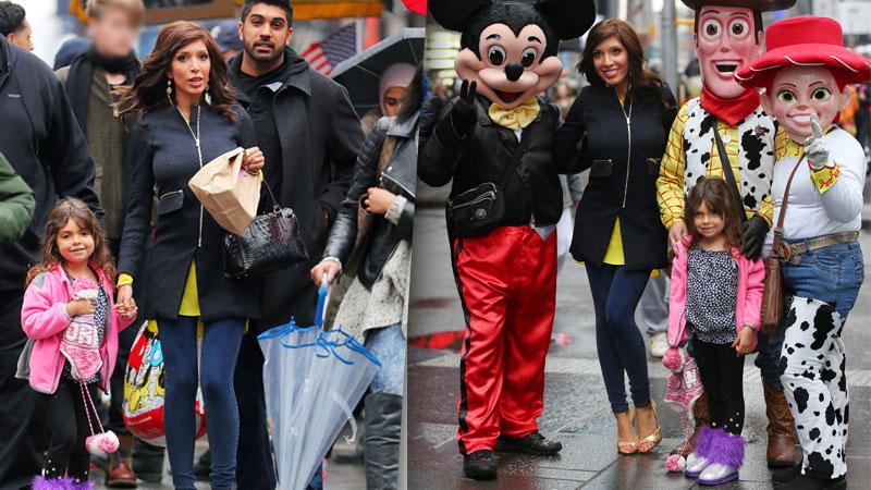 Farrah Abraham With Daughter & Boyfriend In NYC's Times Square