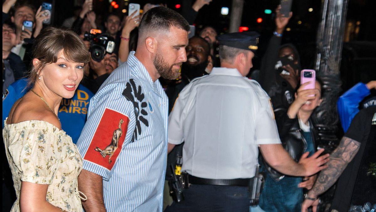 A photo of Taylor Swift and Travis Kelce