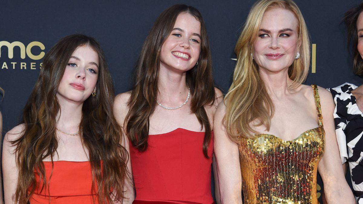 Photo of Nicole Kidman and daughters Sunday Rose and Faith Margaret Urban