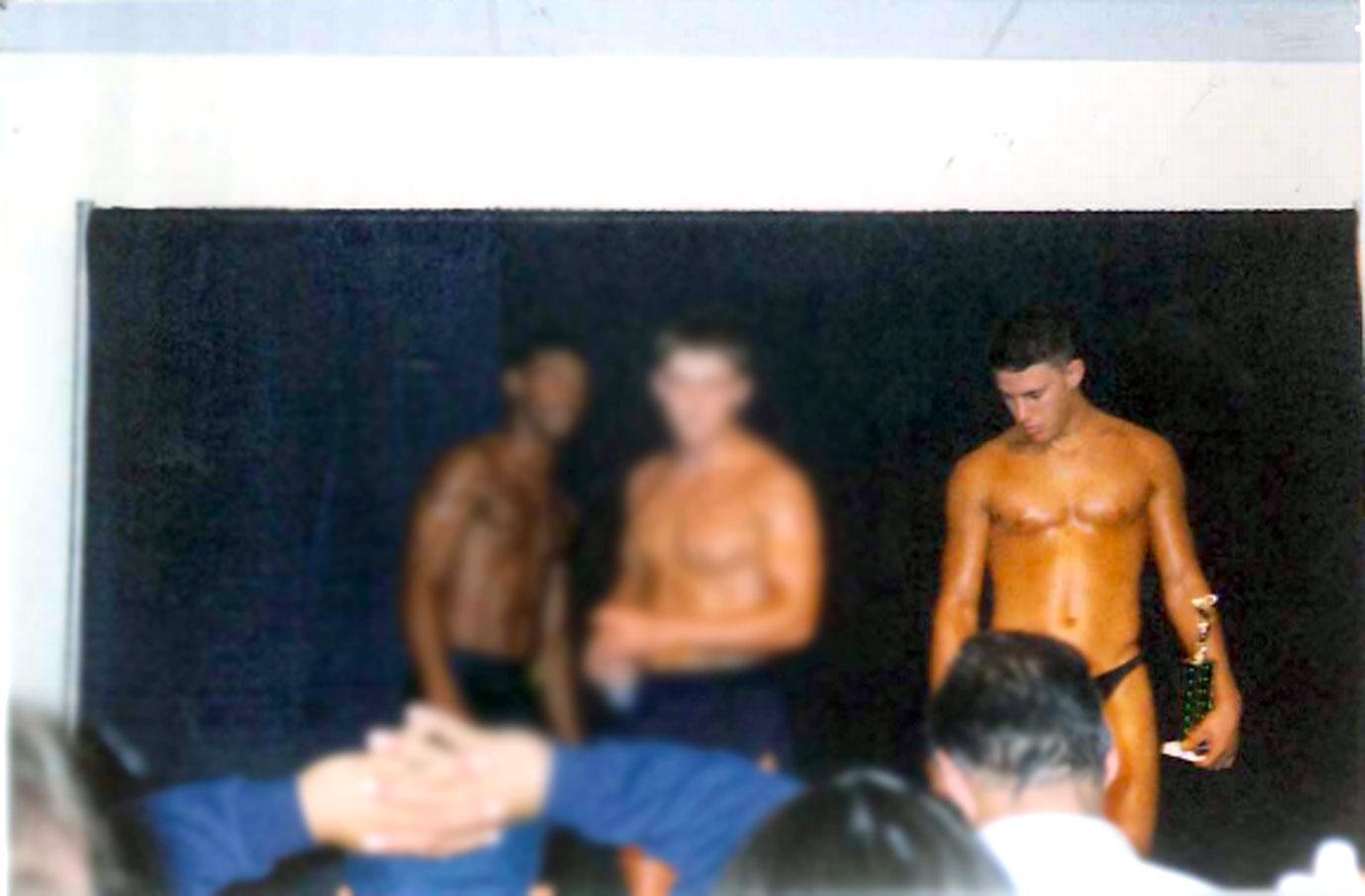 //Channing Tatum Strips High School Body Building Contest Photos Exposed