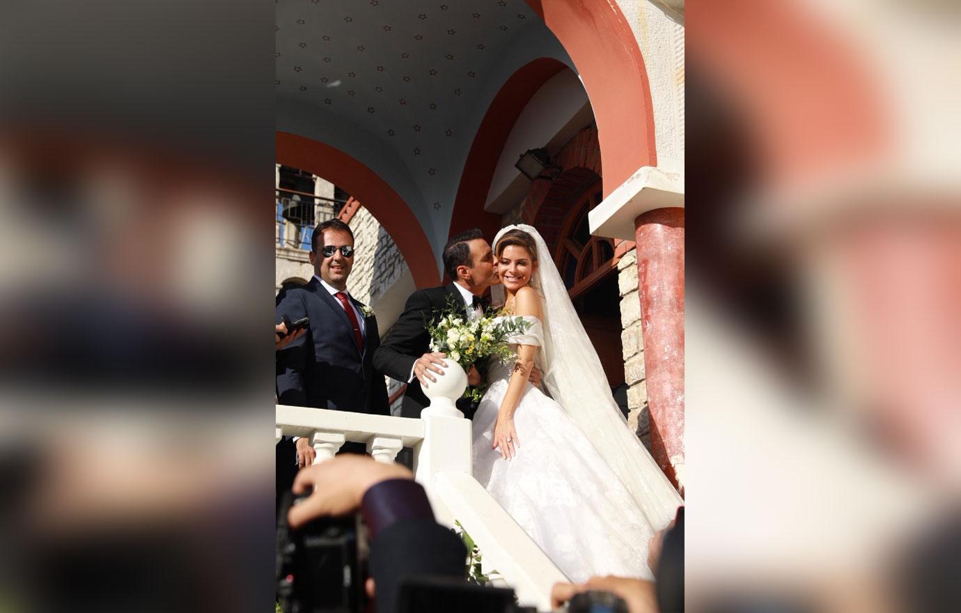 Maria Menounos And Keven Undergaro Have Traditional Greek Wedding